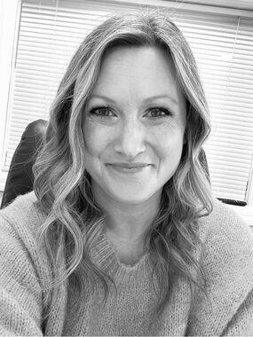 Meet your Posher, Jenny